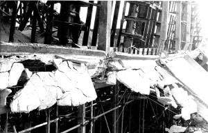 Photo 1956 GU effondrement construction018.jpg