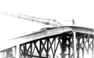 Photo 1956 GU effondrement construction022.jpg